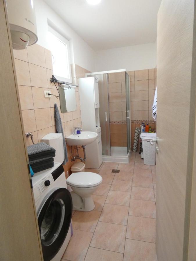 Apartment & Olive Oil Valuma Копер Экстерьер фото